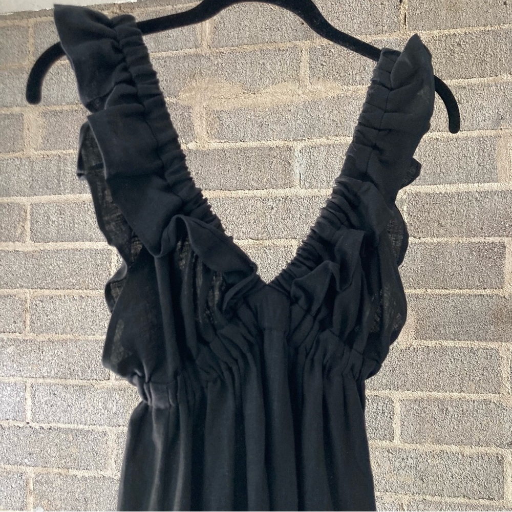 Black Sustainable Linen Maxi Dress - Picture 5 of 7